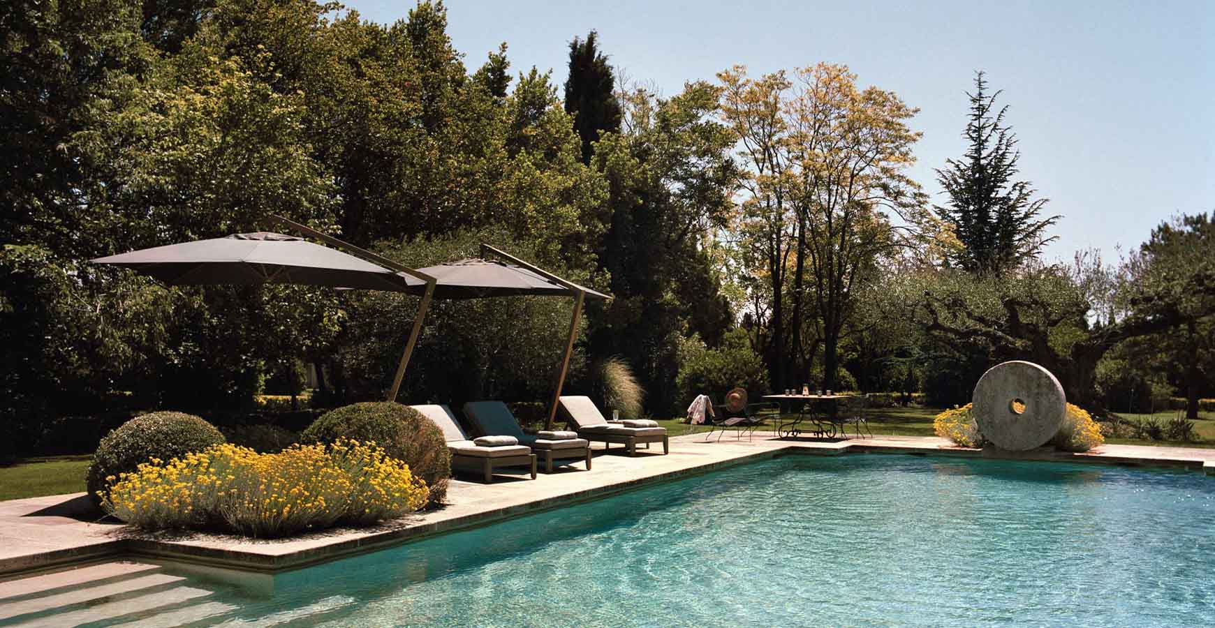 בריכה וילה בפרובנס, צרפת